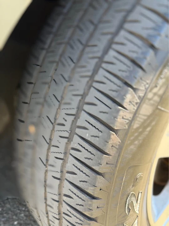 2011 Chevrolet Traverse - Image 10 of 19