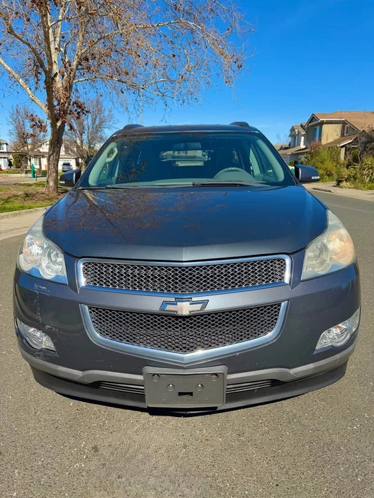 2011 Chevrolet Traverse - Image 9 of 19