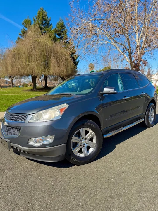 2011 Chevrolet Traverse - Image 18 of 19