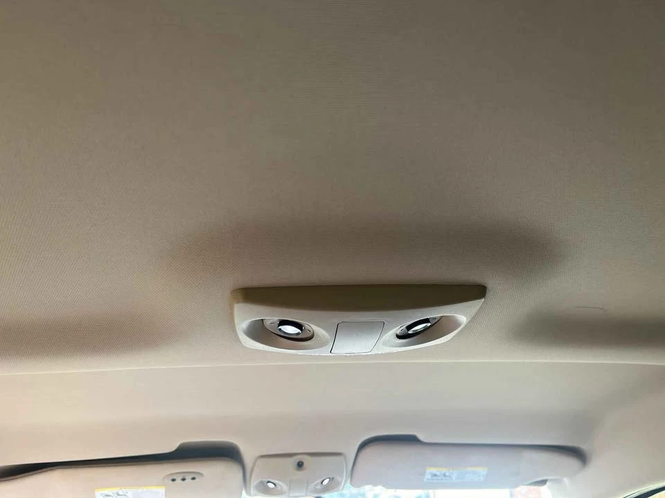 2011 Chrysler 200 - Image 10 of 10