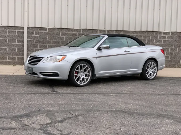 2011 Chrysler 200 - Image 3 of 5