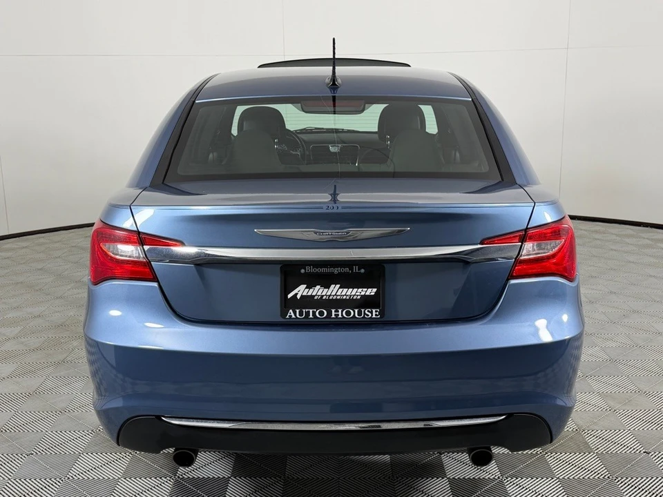 2011 Chrysler 200 - Image 6 of 21