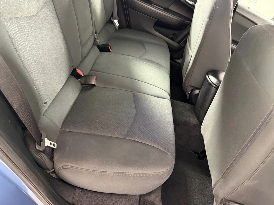 2011 Chrysler 200 - Image 18 of 21