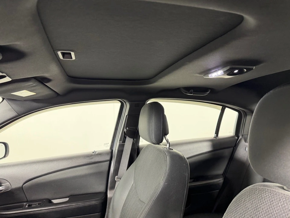 2011 Chrysler 200 - Image 13 of 21