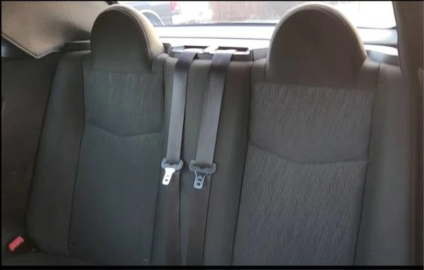 2011 Chrysler 200 - Image 5 of 17