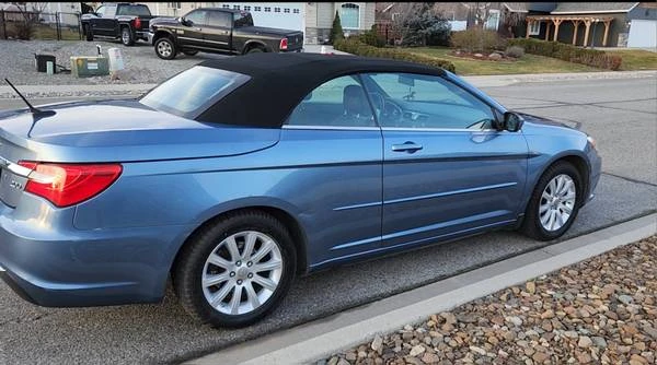 2011 Chrysler 200 - Image 3 of 17