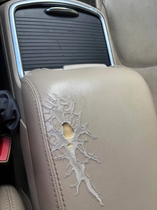 2011 Chrysler 300 (2005-2023) - Image 20 of 20