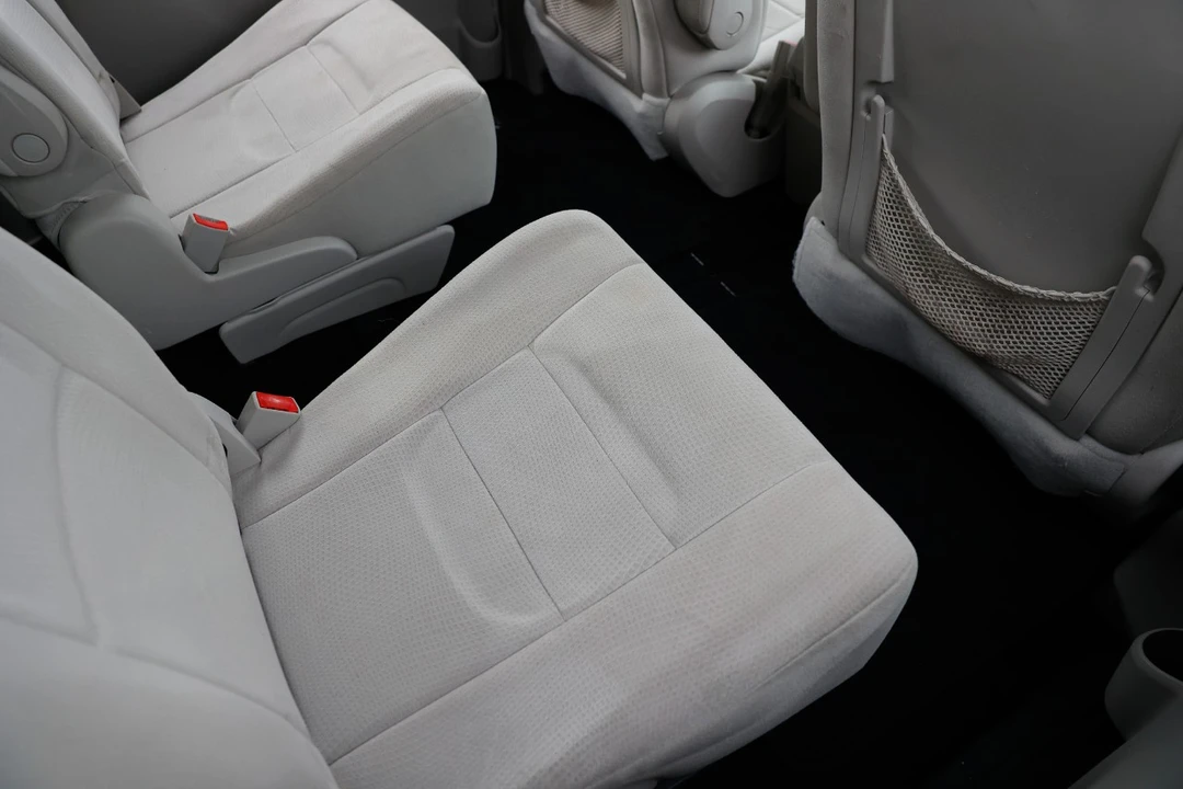 2011 Chrysler Town & Country - Image 12 of 12