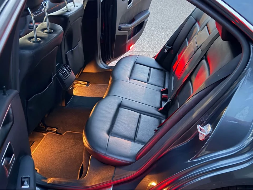 2011 Mercedes-Benz W212 E-Class - Image 13 of 20