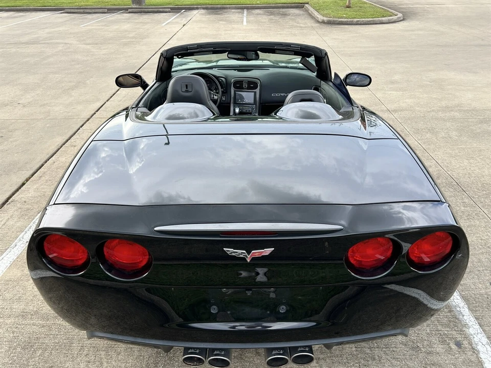 2011 Chevrolet Corvette C6 - Image 11 of 24