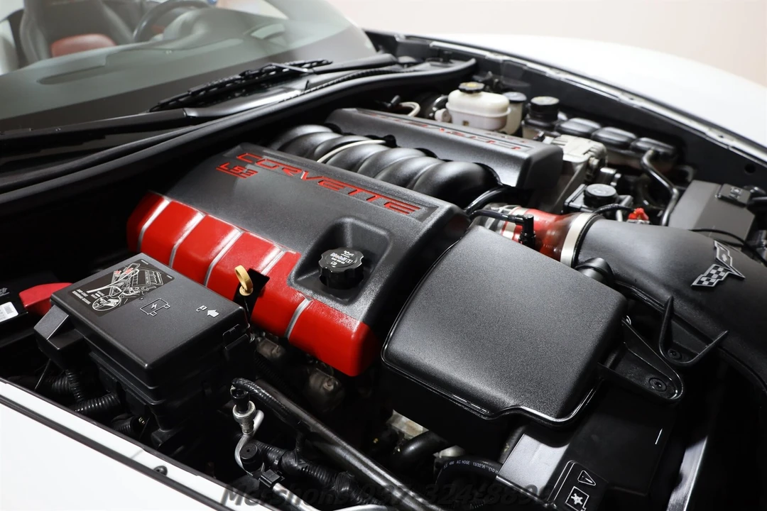 2011 Chevrolet Corvette C6 - Image 17 of 18
