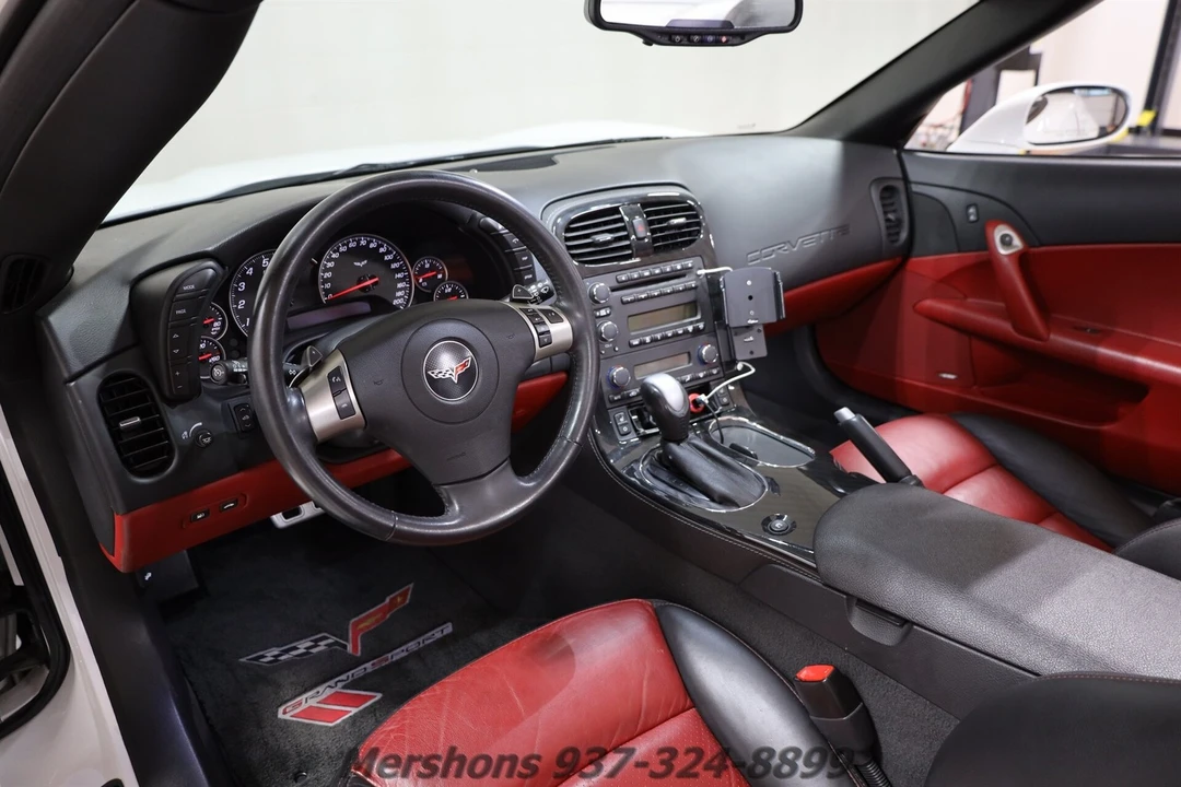 2011 Chevrolet Corvette C6 - Image 2 of 18