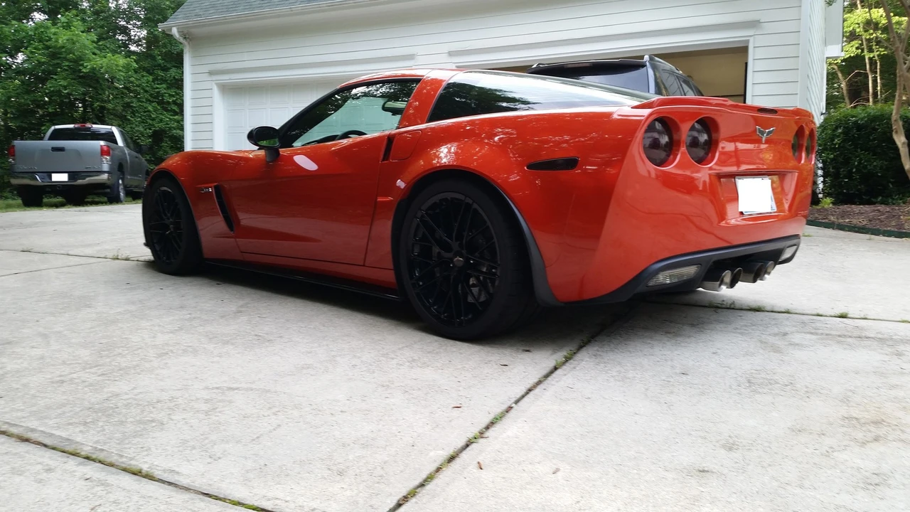 2011 Chevrolet Corvette C6 Z06 - Image 6 of 8