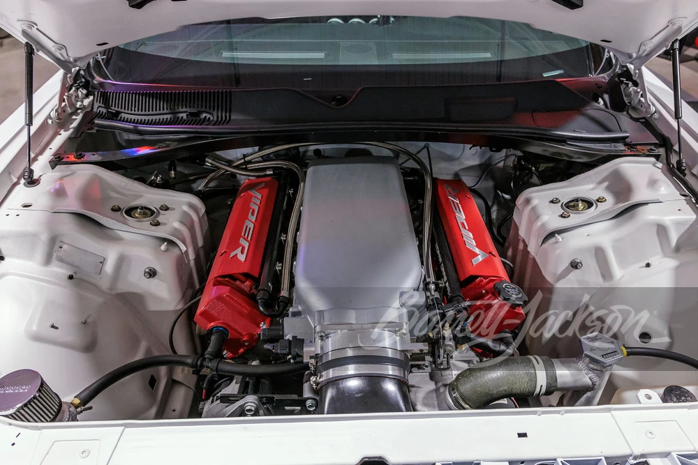 2011 Dodge Challenger 3rd Gen - Image 15 of 22