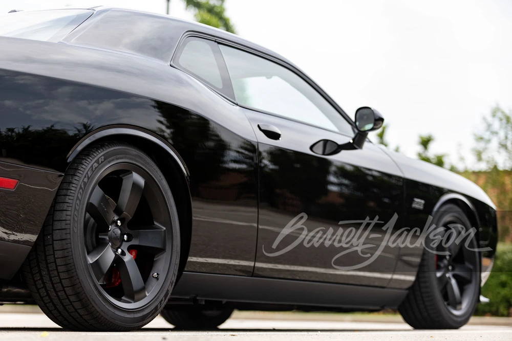2011 Dodge Challenger SRT8 & 392 3rd Gen - Image 30 of 31