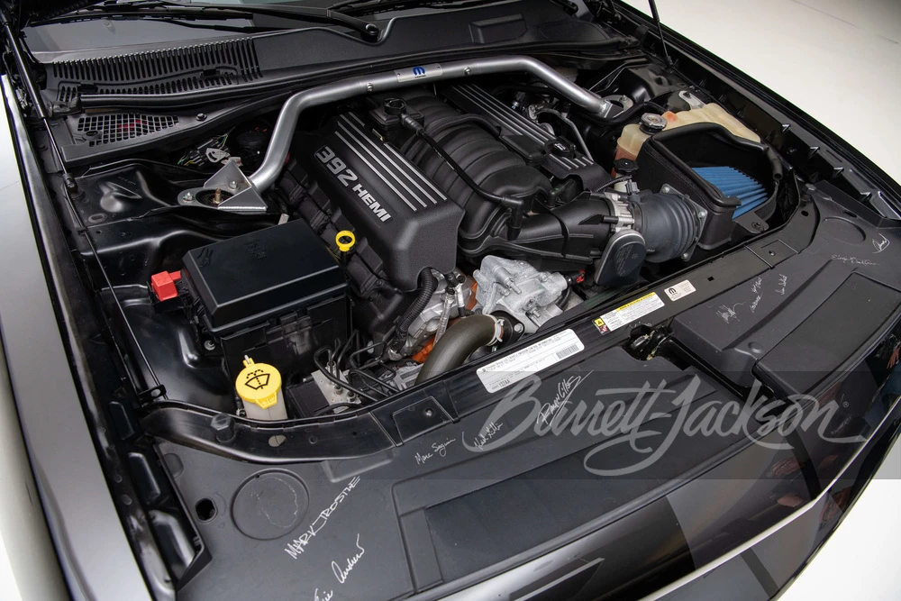 2011 Dodge Challenger SRT8 & 392 3rd Gen - Image 6 of 31