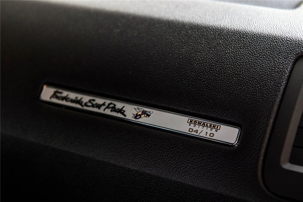 2011 Dodge Challenger SRT8 & 392 3rd Gen - Image 9 of 9
