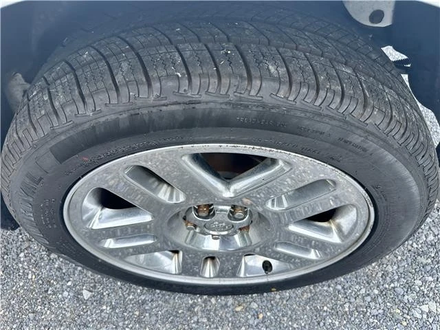 2011 Dodge Nitro - Image 15 of 21