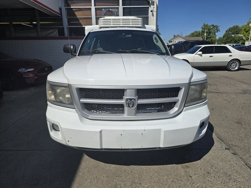 2011 Dodge Dakota 3rd Gen - Image 2 of 4
