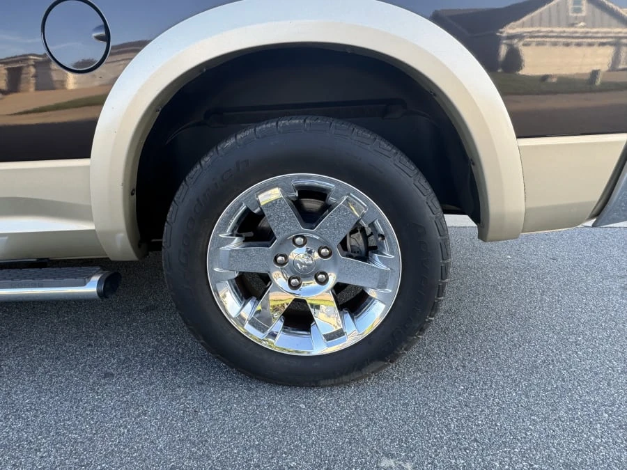 2011 Ram 1500 1st Gen - Image 5 of 9