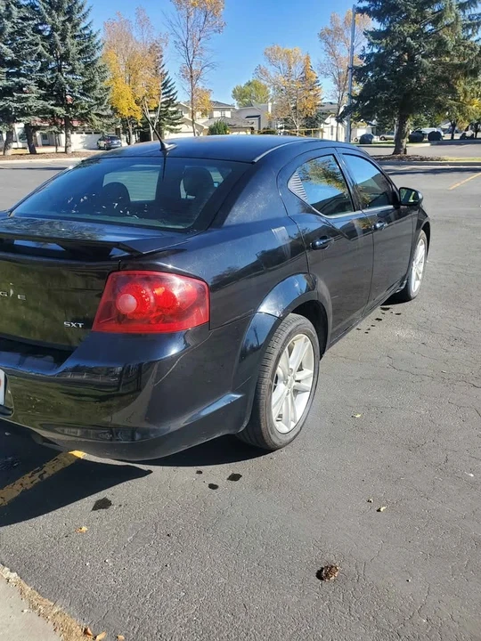 2011 Dodge Avenger Sedan - Image 5 of 9