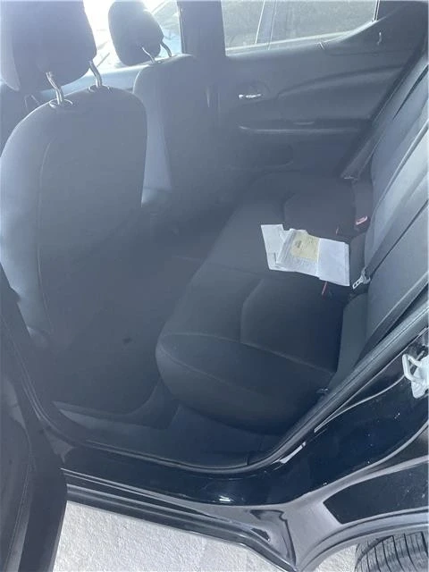 2011 Dodge Avenger Sedan - Image 11 of 15