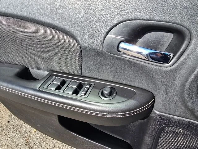 2011 Dodge Avenger Sedan - Image 18 of 21