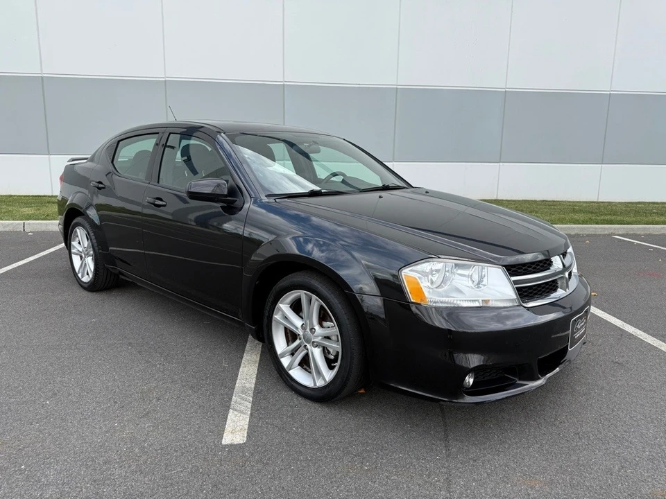 2011 Dodge Avenger Sedan - Image 3 of 12
