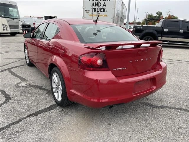 2011 Dodge Avenger Sedan - Image 7 of 21