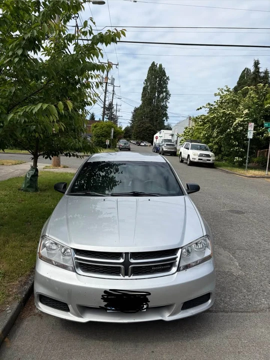 2011 Dodge Avenger Sedan - Image 2 of 5