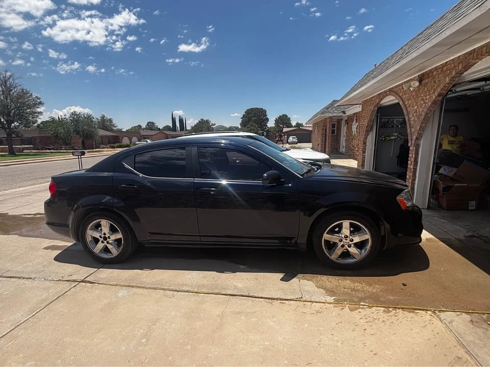 2011 Dodge Avenger Sedan - Image 3 of 6