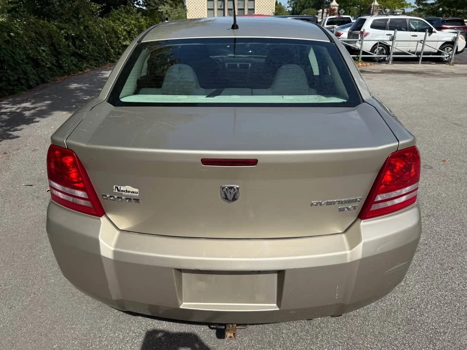2011 Dodge Avenger Sedan - Image 6 of 18