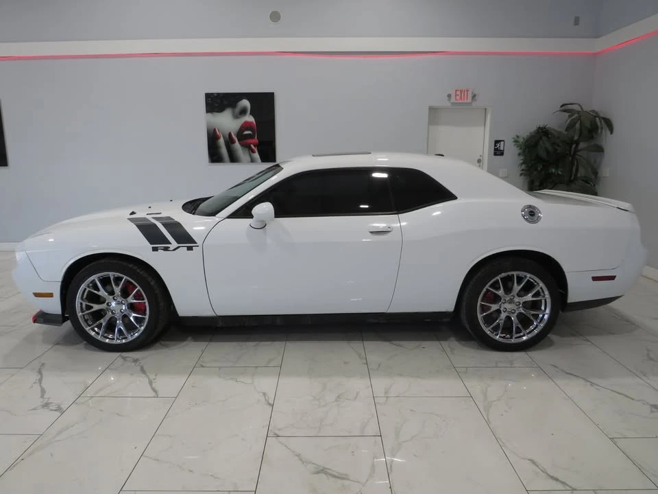 2011 Dodge Challenger 3rd Gen - Image 6 of 18