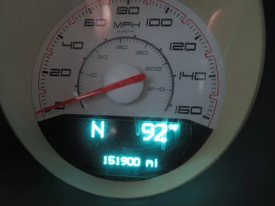 2011 Dodge Challenger 3rd Gen - Image 13 of 18