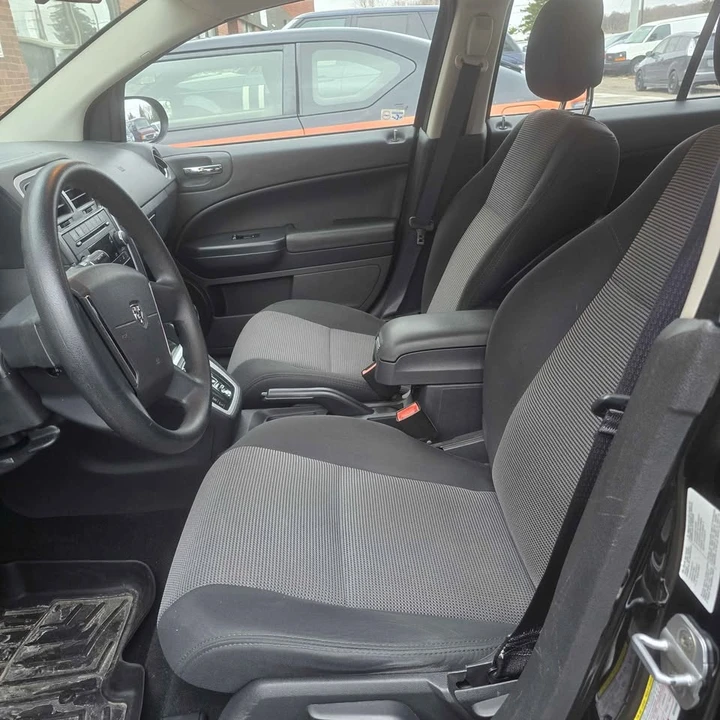 2011 Dodge Caliber - Image 8 of 12