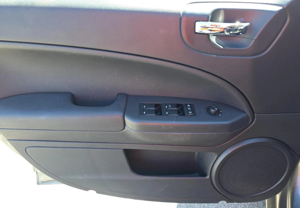 2011 Dodge Caliber - Image 12 of 17
