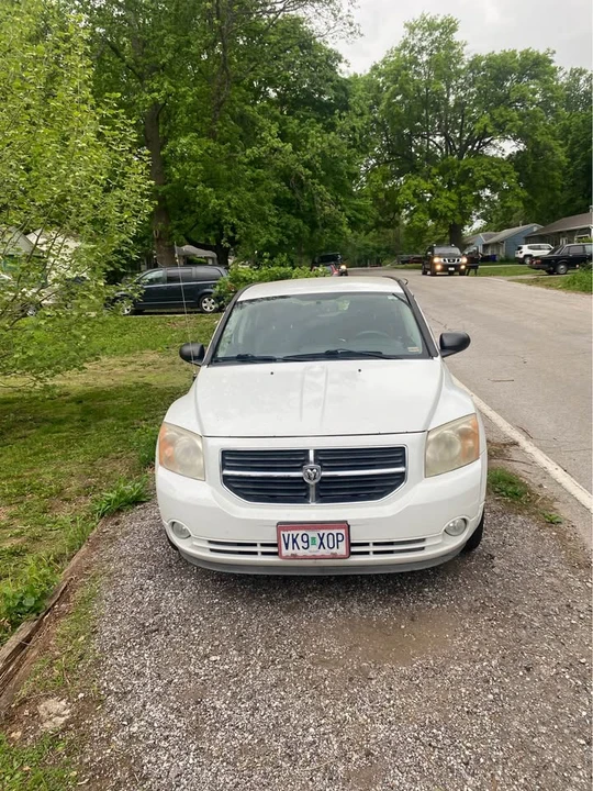 2011 Dodge Caliber - Image 2 of 16