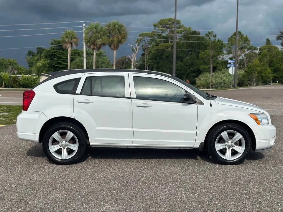2011 Dodge Caliber - Image 6 of 17