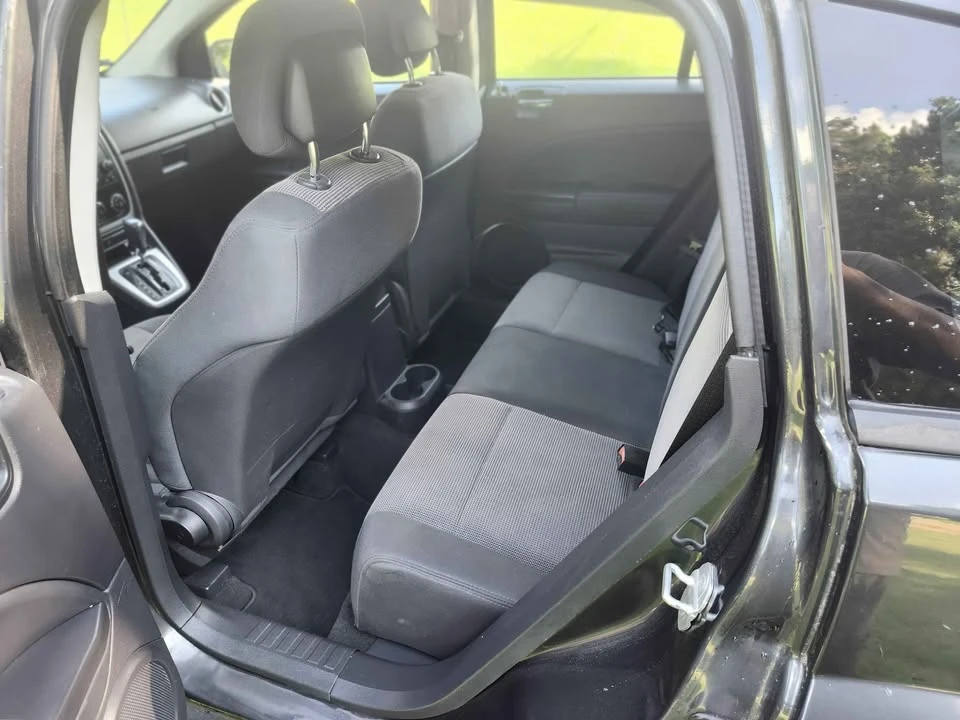 2011 Dodge Caliber - Image 6 of 11