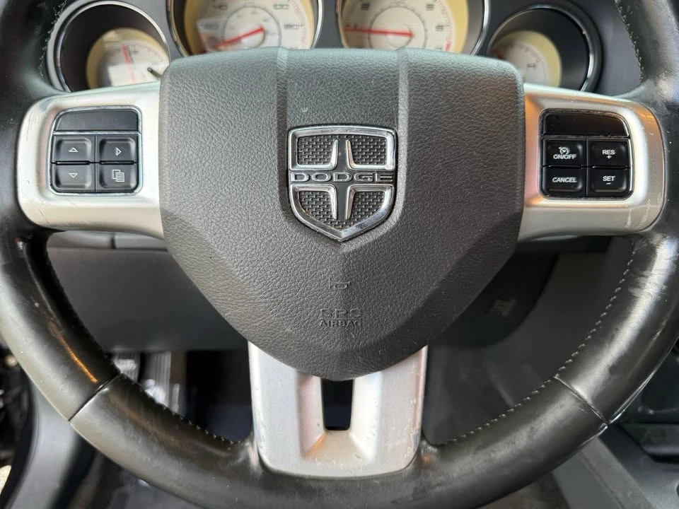 2011 Dodge Challenger 3rd Gen - Image 14 of 15