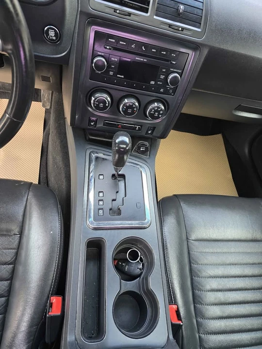 2011 Dodge Challenger 3rd Gen - Image 13 of 20