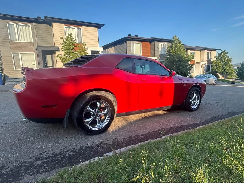2011 Dodge Challenger 3rd Gen - Image 6 of 15