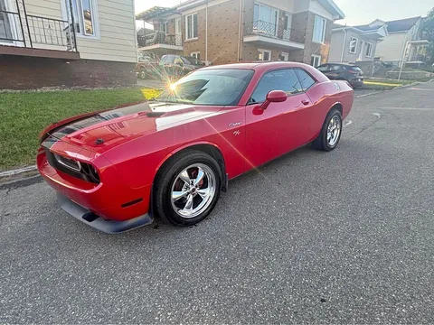 2011 Dodge Challenger SXT Plus