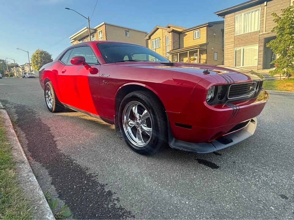 2011 Dodge Challenger 3rd Gen - Image 7 of 15
