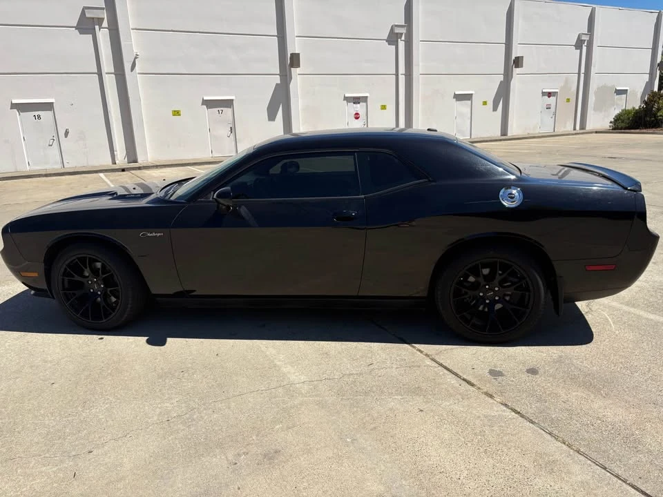 2011 Dodge Challenger 3rd Gen - Image 3 of 7