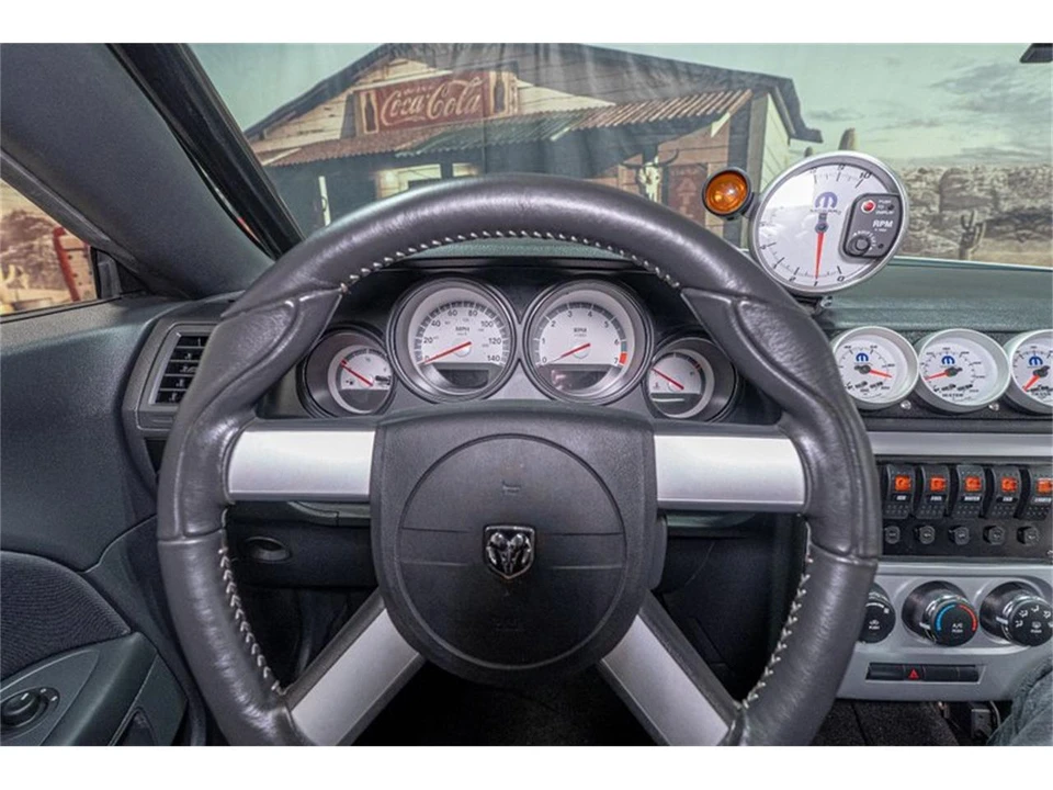 2011 Dodge Challenger 3rd Gen - Image 15 of 31