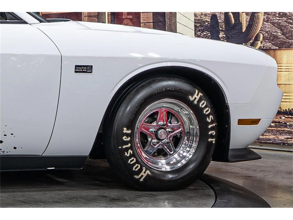 2011 Dodge Challenger 3rd Gen - Image 11 of 31