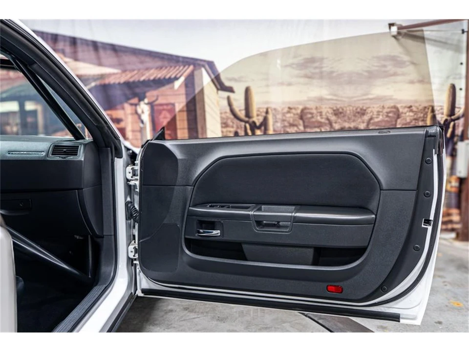2011 Dodge Challenger 3rd Gen - Image 24 of 31