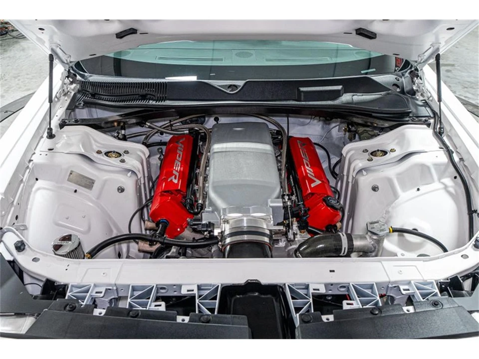 2011 Dodge Challenger 3rd Gen - Image 28 of 31