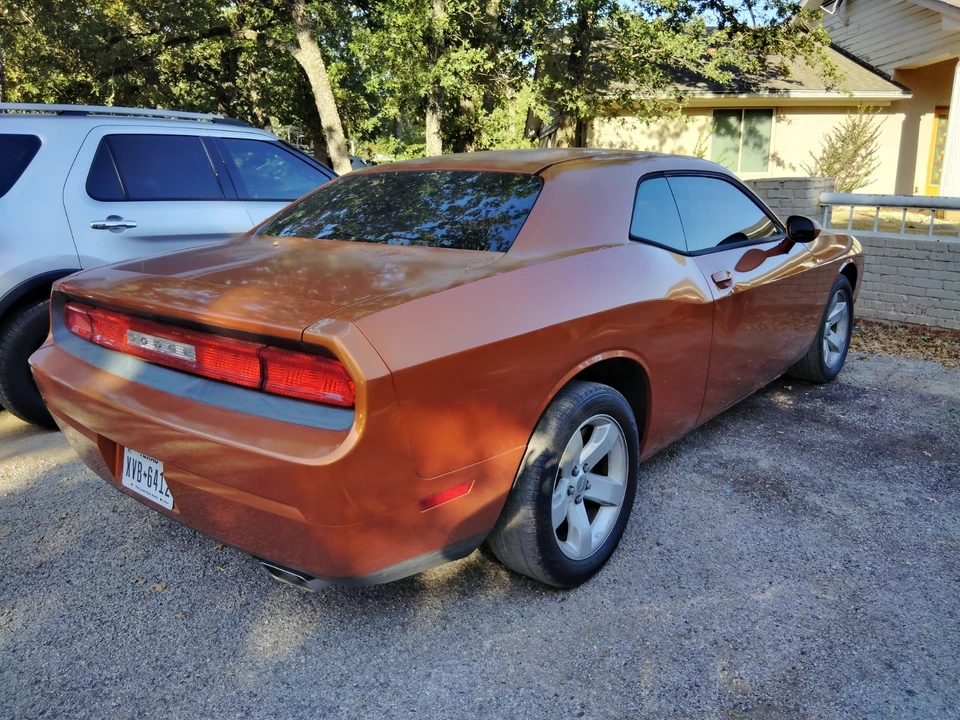 2011 Dodge Challenger 3rd Gen - Image 3 of 5